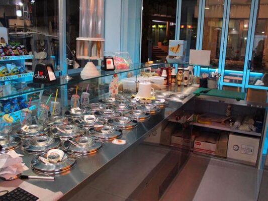 Realizzazione-arredamento-contract-per-ristoranti-riccione